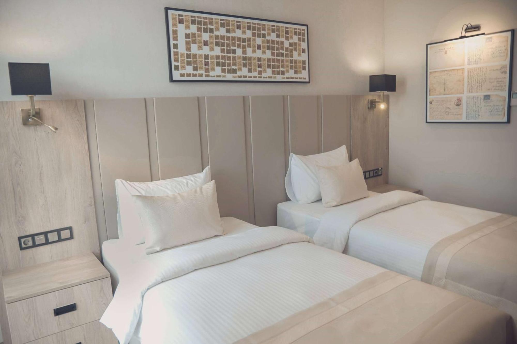 Ramada Plaza By Wyndham Batman Hotel Eksteriør billede